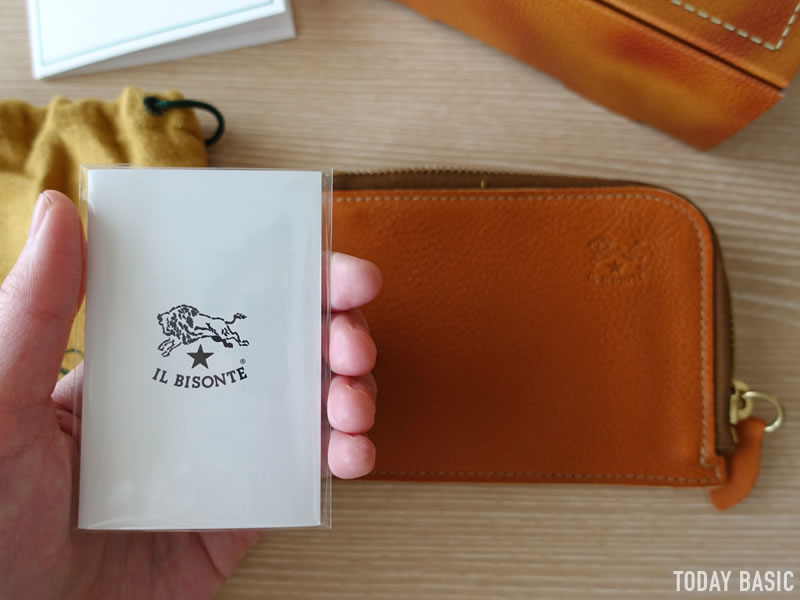 イルビゾンテのL字ファスナーミニ財布がおしゃれ。収納例と使用感をブログでレポート